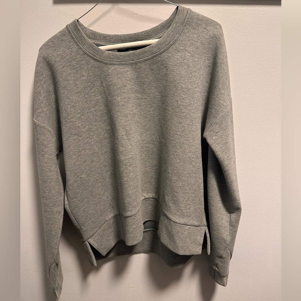 Athleta Cropped Crewneck Sweatshirt, Small